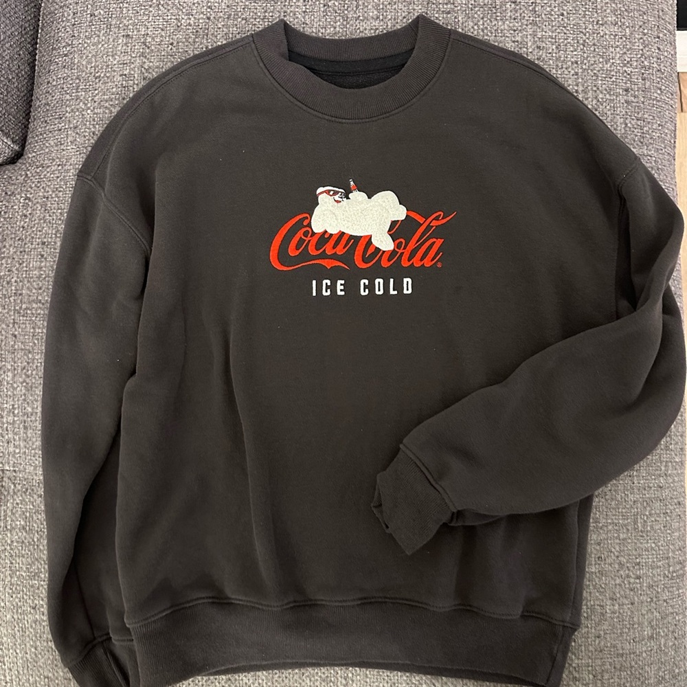 Hollister Black Crewneck Sweater